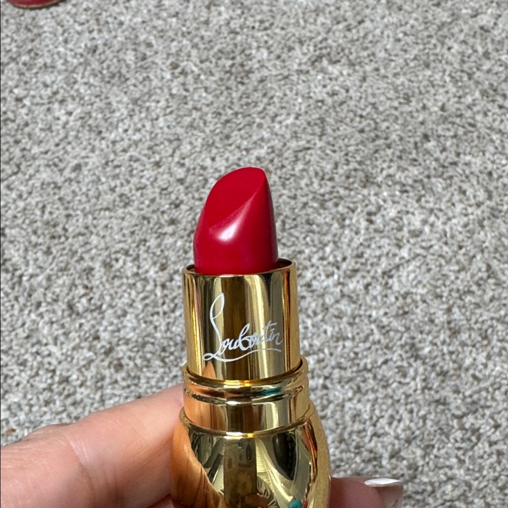 Christian Louboutin Silky Satin Lip Colour Torerra 500 Red Tester - Picture 2 of 8